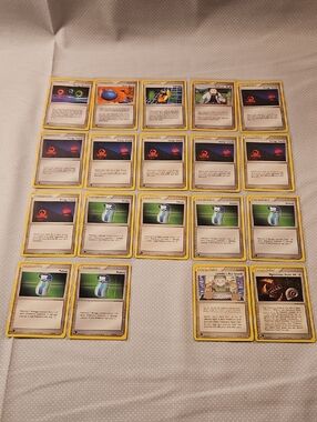 2003 Pokemon Ruby & Sapphire Sandstone Card Lot 19 Cards